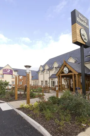 Premier Inn Rhuddlan Отели в г. Cwm