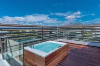 Glyfada Riviera Hotel - Hot Tub