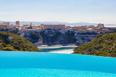 Hôtel Cala di Greco Hotels near Chapeau de Napoléon - Grotte de Saint-Antoine