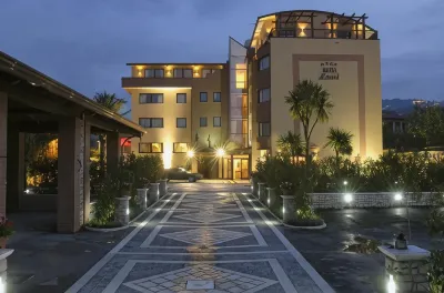 Hotel Lemi Hotel in zona Azienda Agricola Fontana Reale