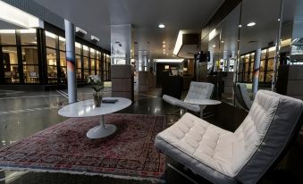 Master Porto Alegre Hotel - Av Carlos Gomes, Próximo ao Consulado Americano