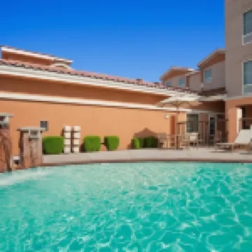 홈우드 스위트 바이 힐튼 유마