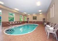 Holiday Inn Express Ludlow - Chicopee Area Hotels in Ludlow