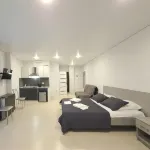 DeLuxe Apartments - Homestays