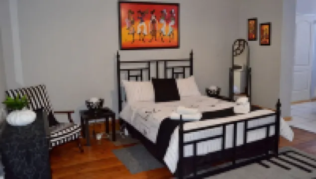 Sondela Bed & Breakfast