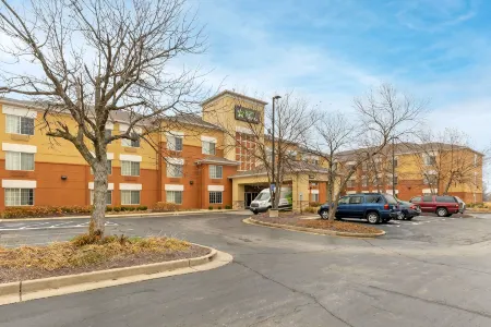 Extended Stay America Select Suites - St Louis - Airport - Central