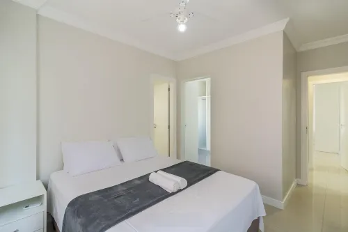 3 Bedroom Apartment 130m from the Beach Mmp0137