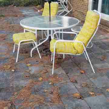 A Peaceful 3 Bedrooms House in a Quiet Neighborhood Others