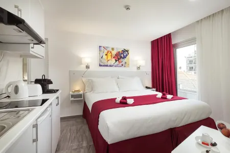 Art & Wine Boutique Hotel