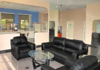 ريجنسي إن آند سويتس