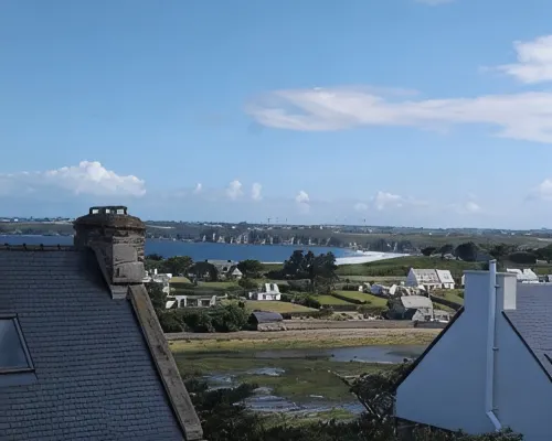 maison vue mer au bourg du Conquet Hotels in Le Conquet