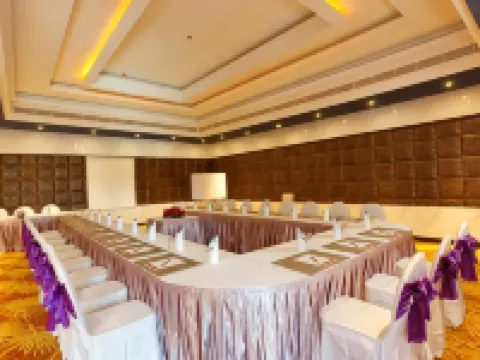 Ramada by Wyndham Alleppey Hotels in Alleppey