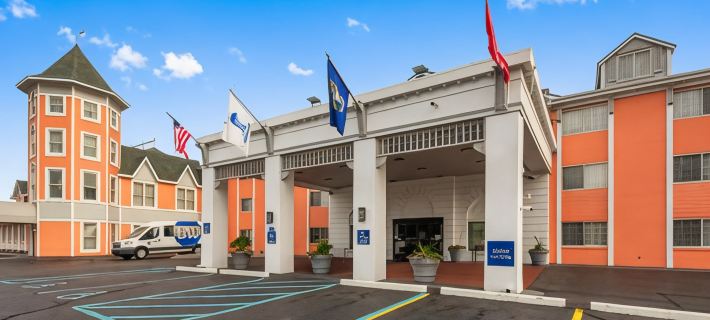 Best Western Greenfield Inn Hotels in Wayne County