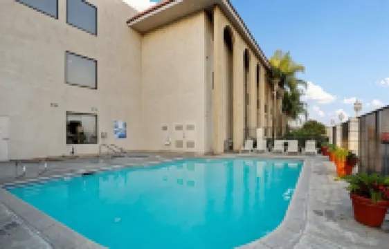 Extended Studio Hotel Ontario Hoteles en Ontario