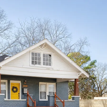 Charming 4-bedroom 3bath house in terrific Florence with WiFi, AC