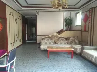 Changning Fenghuang Hotel