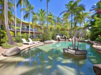 Hotel Tropiq Hotels in Cairns
