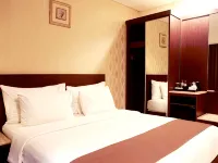 พลาซ่าอินน์ เกินดารี โรงแรมในเคนดารี