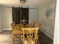 Remodeled 2Br/1.5B, Huge Yard, Off Street pk, Futon