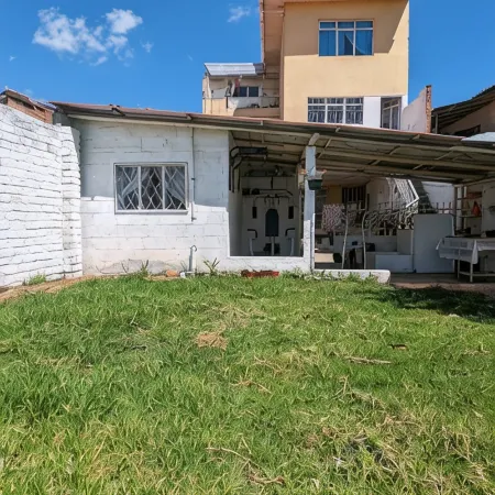 Hermosa casita en centro de Cuenca