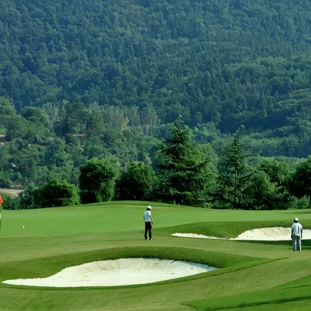 Zipeng Mountain Guangyuan International Conference Center