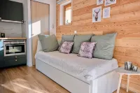 Superb Cosy Studio, Terrace, parking, ski locker close to slopes.