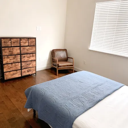 Newark Escape-Clean, Quiet & Fully Equipped Free WiFi, AC & Easy Parking