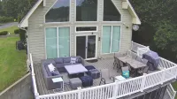 Gorgeous lake house with sandy beachfront. Welcome to Lost  World Landing - Wifi
