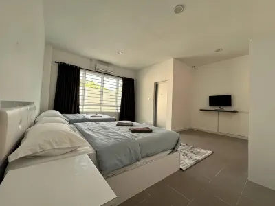 IJ Lodge Hotels in 