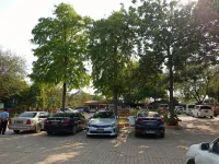 The Hotel Umbra Bagan - parcheggio