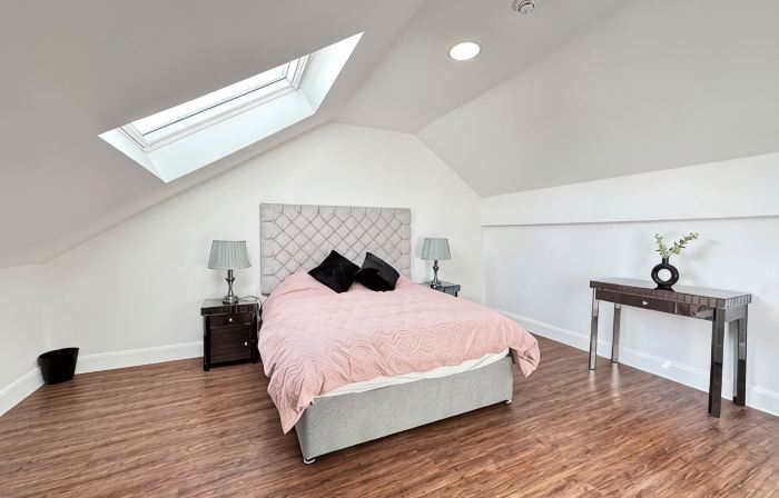 Cardiff flat with roof-terrace