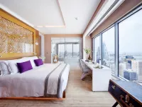 The Domain Bahrain Hotel and Spa - Adults Friendly 16 Years Plus Hotel dekat Mall Moda