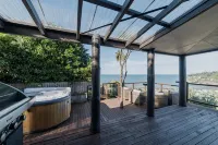 The Ultimate Cecil Wood Stay - Hot Tub, BBQ & View Hotels near Sumner