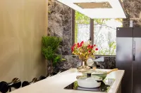 YANO & Heron Lake Forest Holiday Villa (Foshan Gaoming hotel)