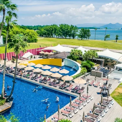 The Luigans Spa and Resort Hoteles cerca de Isla Shika