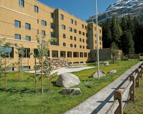 St. Moritz Youth Hostel Hotel a Saint Moritz