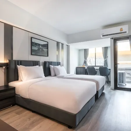 12 The Residence Hotel (Don Mueang Airport)