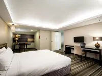 Yoyo Hotel Hotels near Bei Men Yi