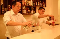 Verjandel Hotel - بار