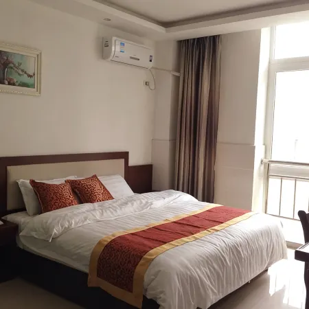 Huaqiang Business hotel