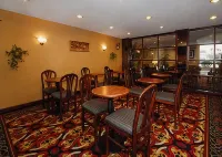 Comfort Inn - Hall of Fame - breakfast