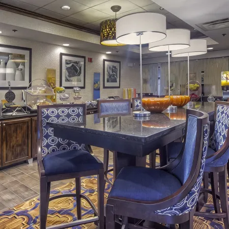 Hampton Inn & Suites Brenham