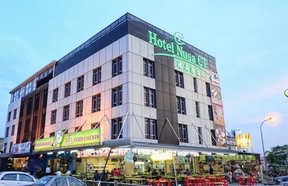 努薩CT酒店