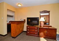 Comfort Inn Bishop - parking