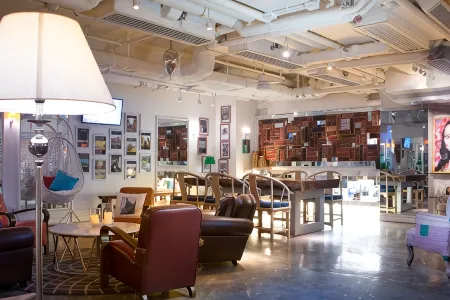 Mini Hotel Causeway Bay