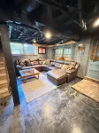 Bob's Big Woods Bungalow - 3 Bedrooms-3 Bath  - A/C and Wifi - 부티크