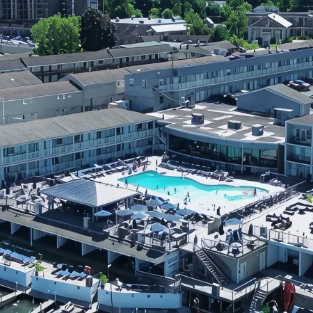 Georgian Lakeside Resort