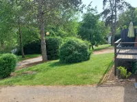 LE Petit Chalet- Bungalow Hotel a 