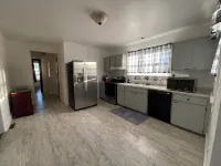 Centrally located spacious house in Valentine, 4 bedrooms, 5 beds, sleeps 8