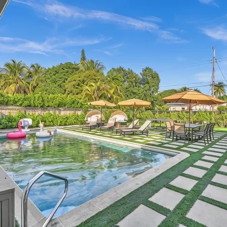 Lux Modern Villa w/Pool, Gym, Game Room, and Mini Golf, Near Beach and Casino